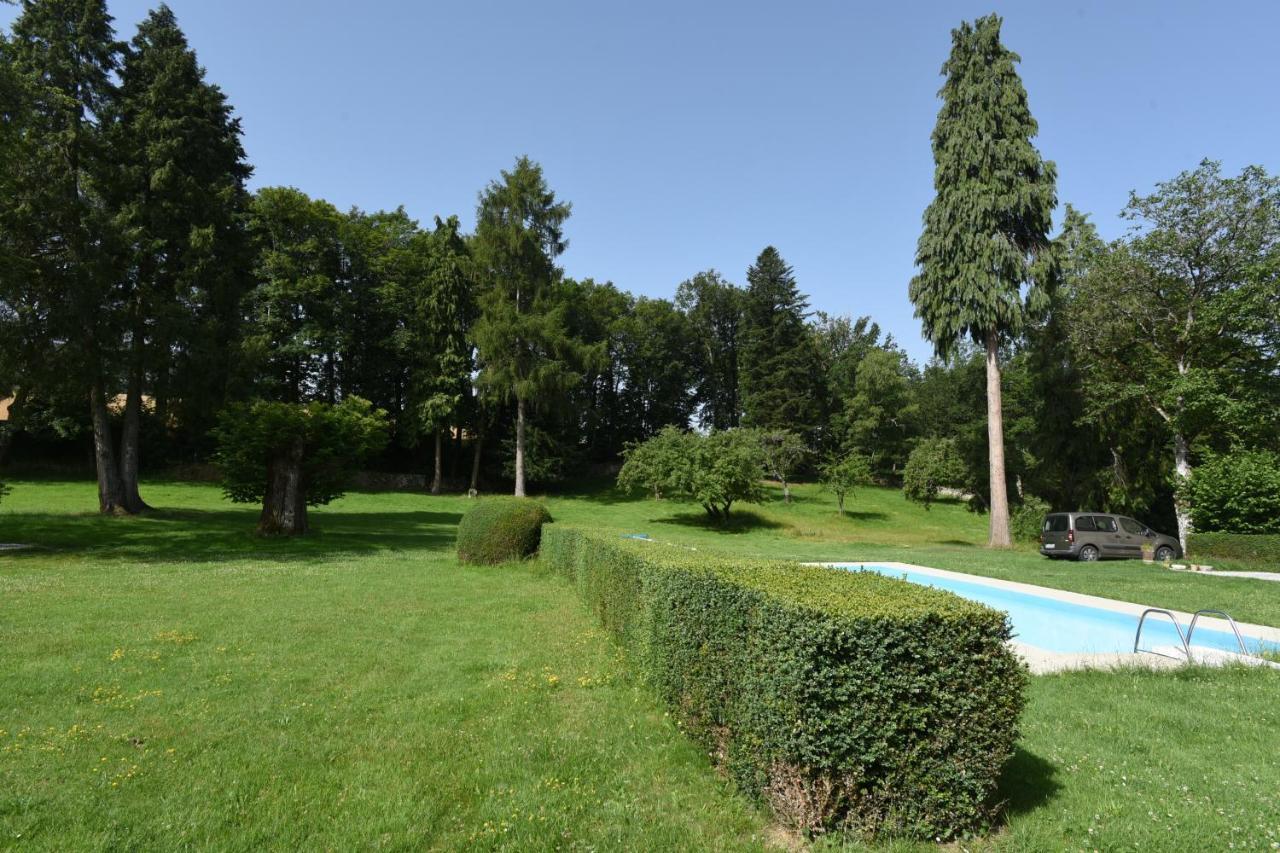 Chambres D'Hotes La Babinerie Saint-Léonard-de-Noblat Buitenkant foto